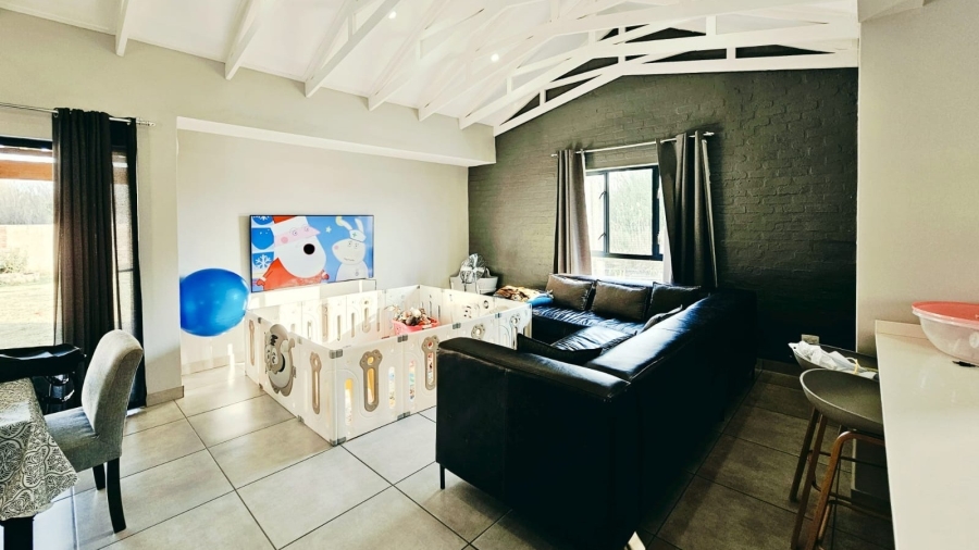 3 Bedroom Property for Sale in Van Der Hoff Park North West